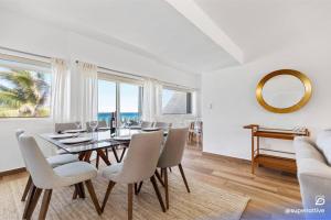 Deluxe BeachFront 4B Villa