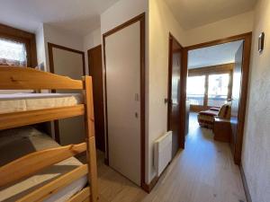 Appartements Appartement 2 pieces cabine a Praz sur Arly - 4 personnes - Proche pistes et village, parking inclus - FR-1-603-104 : photos des chambres