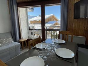 Appartement 2 pièces avec parking, près des pistes - 5 couchages - FR-1-603-103