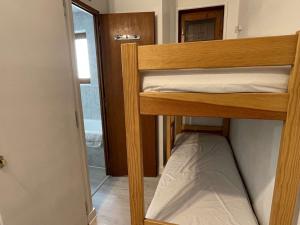 Appartements Appartement 2 pieces avec parking, pres des pistes - 5 couchages - FR-1-603-103 : photos des chambres