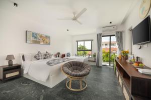 Jade Hoi An Rice Paddies