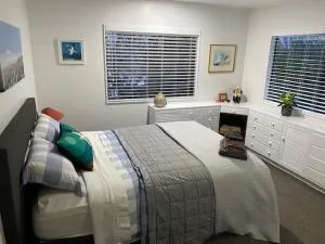 Paihia on the Rise - Opua