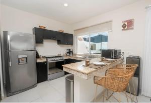 Downtown Penthouse, Pool, PVT Roof Terrace with BBQ