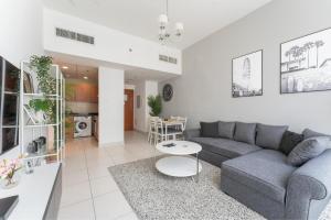 HAVN - 2 Bedroom at Dubai Marina, 10min to Metro