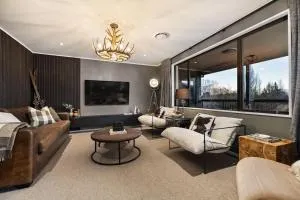 Luxury Away - Arrow Lodge - 海斯湖