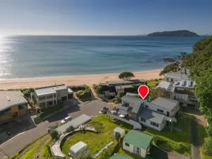 Ocean View Beach Beauty - Tairua Holiday Home - 泰鲁阿
