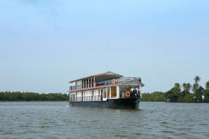 Houseboats by DAE - Colombo
