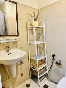 Aiyas Cozy Staycation in Tagaytay SMDC Wind