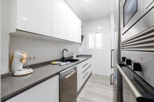 H2M Marmoles 3 dormitorios & 2 baños con balcon