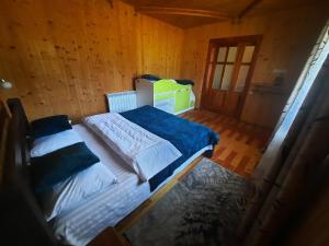 Карпатський двір