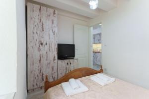 Lara free parking Skadarlija