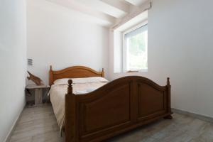 Lara free parking Skadarlija