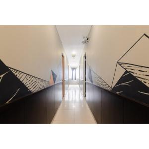 RedDoorz Plus near Grand Indonesia Jakarta