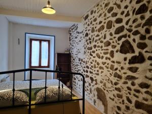 Maisons de vacances La Maison-frite, pour un sejour insolite a Foix ! : photos des chambres