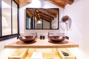 Chalets Chalet Le Courti : photos des chambres