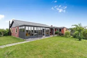 Hyggeligt byhus i Bonnet - Lisby