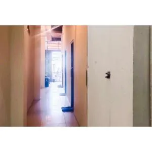 RedDoorz near Grand Tarakan Mall - Klapa