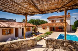 Villa with pool, garden, in a quiet small village - by Traveler tourist agency Krk - ID 2179