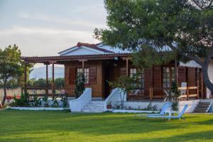 ThemiLia Beachfront, Luxury House