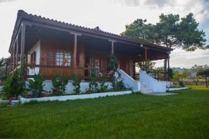 ThemiLia Beachfront, Luxury House