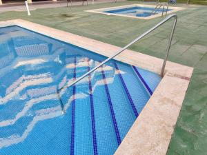 Cambrils playa y piscina