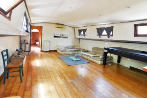 Bateaux Peniche refuge Seine : photos des chambres