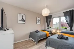 Jülich SW7 - Großzügiges Haus mit 10 Betten - يوليش