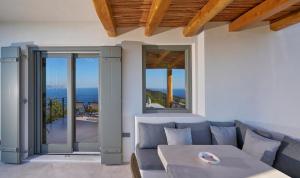 Pnoé Residence Private Villa with Panoramic Sea View