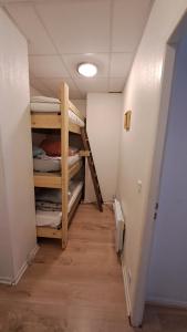 Appartements T2 bis Capvern les Bains , calme , face au parc thermal : photos des chambres