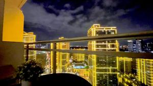 Staycation at Acqua Residences, Iguazu Tower