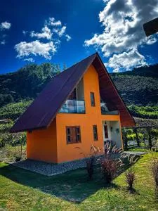 Chalé Casa em Vargem Alta - Córrego dos Manos