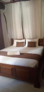 SUNSET PARADISE Kilimanjaro 6