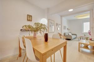 Patio de Calderería by Clabao