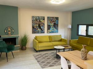 Euaggelias House Panorama Kariani