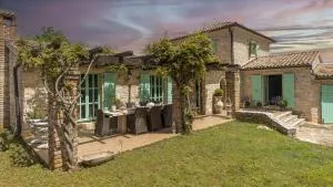 Villa Le Chateau near Poreč for 12 people with private heated pool - pet friendly - Bačva