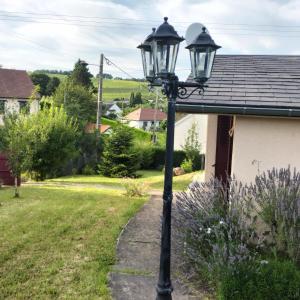Maison charmante à Saint-Satur avec jardin et terrasse