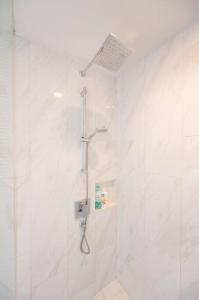 2 BR Suite at BTS NANA Sukhumvit 11 Floor 15 Pool not permitted