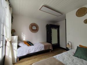 Maisons de vacances LES AGATHINES Maison 4 chambres, de 1 a 9 personnes, deux logements independants : photos des chambres
