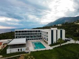 Black Diamond Hotel Dhermi - 德尔米