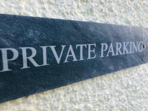 Bay House Lobber Port Isaac Apartment with Sea Views & Parking