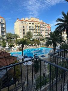 Il Campanario - Vista Para a Piscina