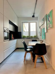 Art & Design 3 rooms apartment in city center