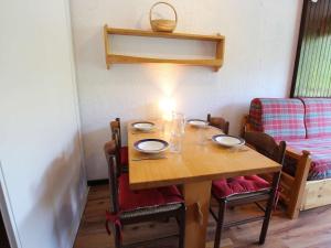 Studio au ski, 6e étage, parking, 2 pers, Montgenèvre - FR-1-330D-26