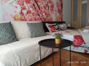 Acropolis Urban Flat