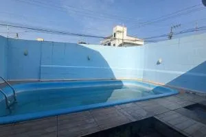 Apto com piscina em Floripa - Continente - Barreiros