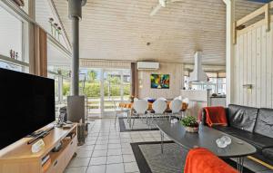 Holiday Home Hyldekrogen Hejls I