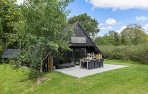 Awesome Home In Toftlund With Wifi