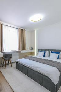 City Center 2 Bedroom Escape