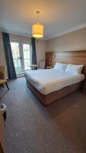 Double Room room in Riverside Hotel
