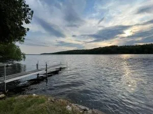 Chalet sur le bord de l'eau - Delta